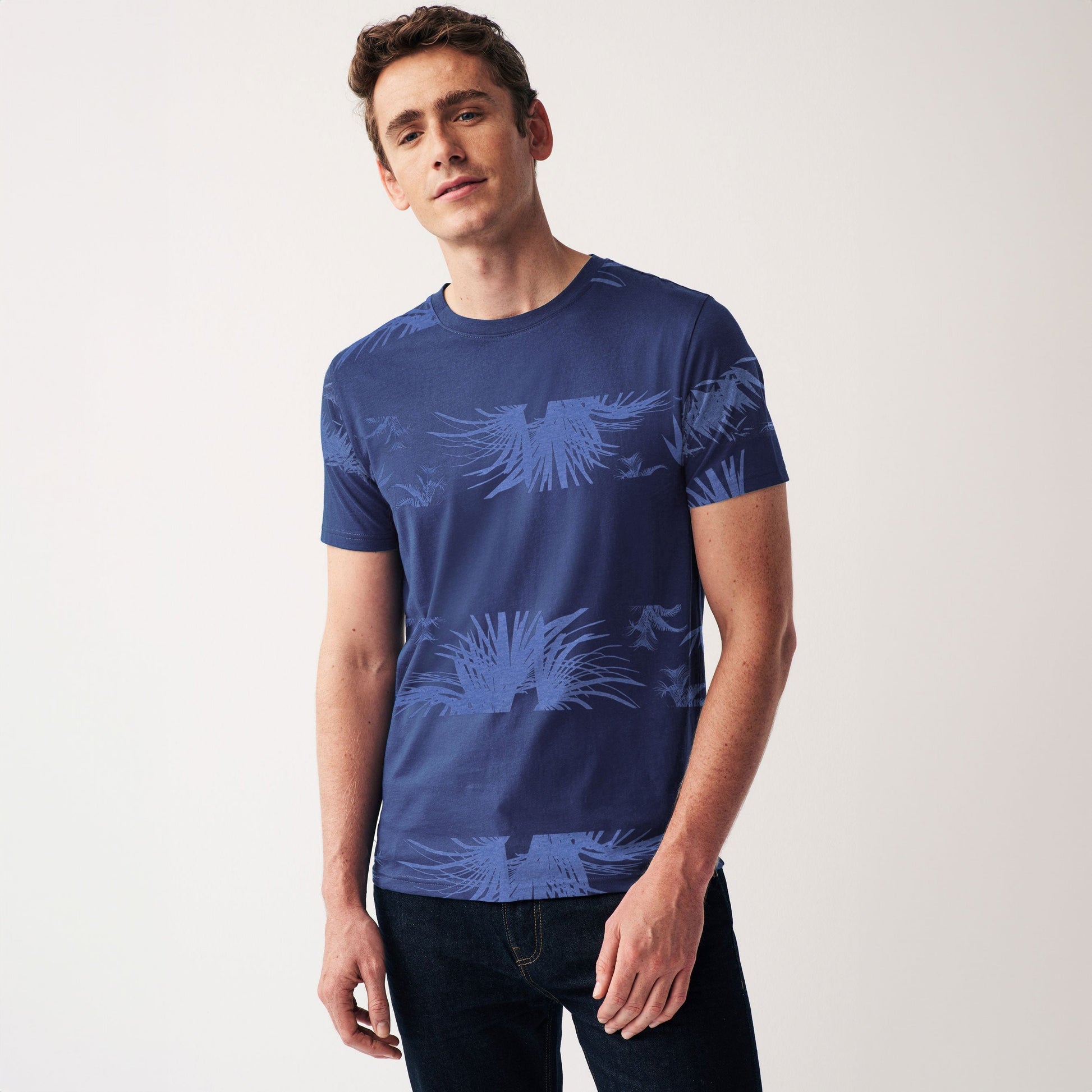 Polo Republica Men's Palm Tree Printed Short Sleeve Tee Shirt